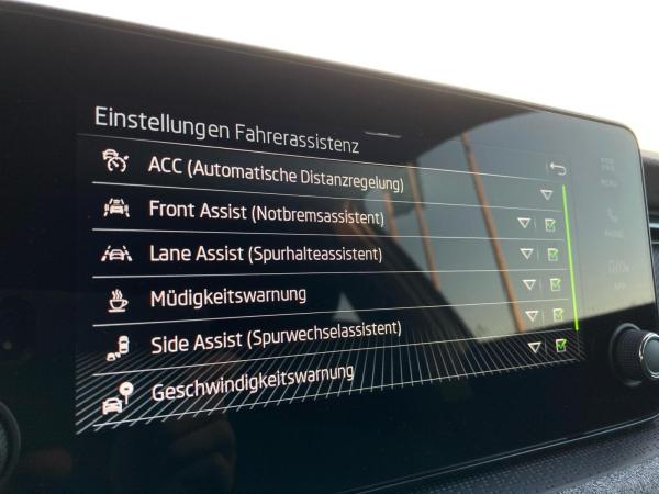 Skoda Kamiq Balance 1.0TSI DSG.TravelA.SmartLink.AHK.Temp.VC.SignA.PDC