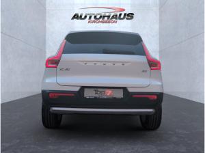 Volvo XC40 B3 (Benzin) Core 2WD Automatik Bluetooth Navi