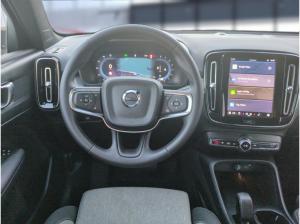 Volvo XC40 B3 (Benzin) Core 2WD Automatik Bluetooth Navi