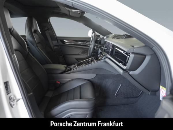 Porsche Panamera ‼️Verfügbar ab 07/2026‼️ 4 E-Hybrid HA-Lenkung InnoDrive Head-Up