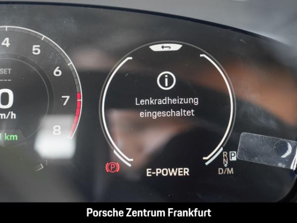 Porsche Panamera ‼️Verfügbar ab 07/2026‼️ 4 E-Hybrid HA-Lenkung InnoDrive Head-Up