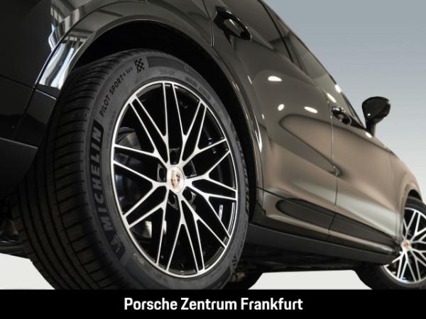 Porsche Cayenne ‼️Verfügbar ab 06/26‼️Black Edition HA-Lenkung Head-Up BOSE