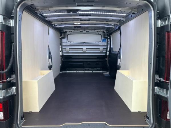 Renault Trafic Lkw Komfort L2H1 3,1t BluedCi 130*MY25*Klima*GJR*Klare-Sicht-Paket*Mobiles Büro-Paket