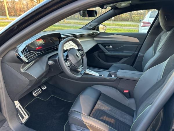 Peugeot 308 SW GT HYBRID 145 e-DSC6 El. Pano Navi ACC