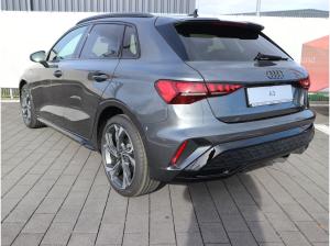 Audi A3 Sportback S line TFSI e S tronic*0,5%*AHK*ACC Audi A3 Sportback S line TFSI e S tronic*0,5%*AHK*ACC