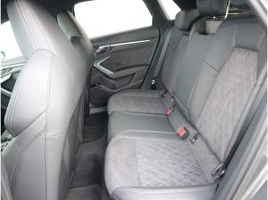 Audi A3 Sportback S line TFSI e S tronic*0,5%*AHK*ACC Audi A3 Sportback S line TFSI e S tronic*0,5%*AHK*ACC