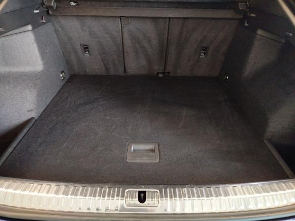 Audi Q3 Sportback 35 TFSI S tronic S line LED Navi DAB VC PDC Sitzheizung