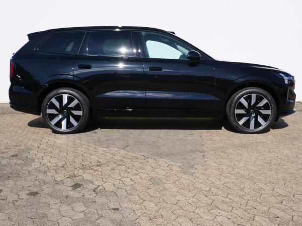 Volvo EX90 Plus Twin Motor 7-Sitzer 0,5%*sofort verfügbar*360°CAM/SHZ+LHZ