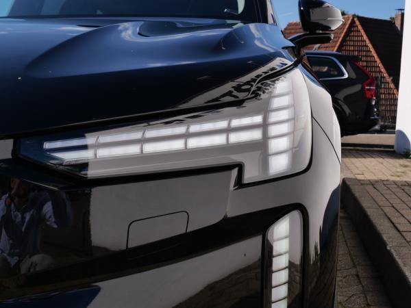Volvo EX90 Plus Twin Motor 7-Sitzer 0,5%*sofort verfügbar*360°CAM/SHZ+LHZ