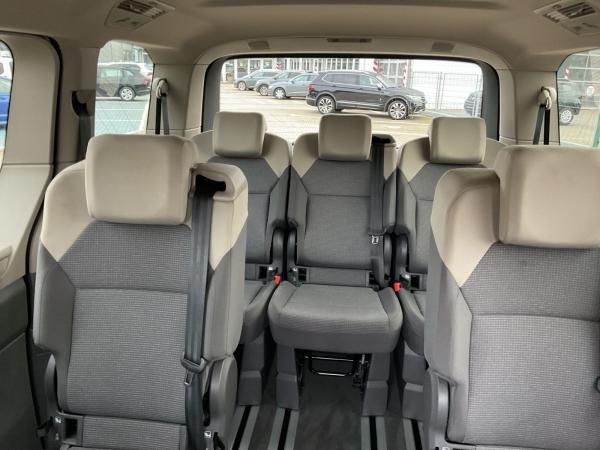 Volkswagen Multivan T7 2.0 TDI SOFORT VERFÜGBAR