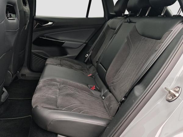 Volkswagen ID.4 Pro Performance IQ.Light HUD Pano 360° WPumpe