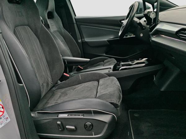 Volkswagen ID.4 Pro Performance IQ.Light HUD Pano 360° WPumpe