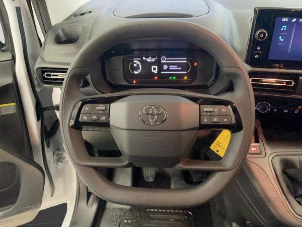 Toyota Proace City L1 verblecht 🚧👷‍♂️ 4-türig Meister 1,5 D-4D 74 KW (102 PS) Start/Stop 6-Gang-Schaltgetriebe