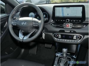 Hyundai i30 ADVANTAGE DCT NAVI LHZ SHZ LED CAM CARPLAY