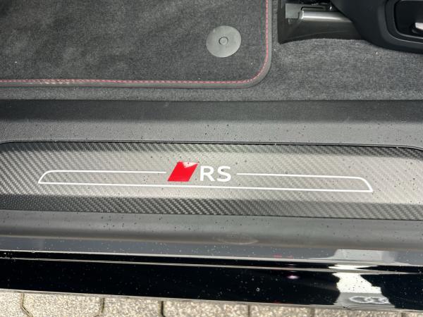 Audi RS e-tron GT Facelift/Carbon/190UPE/Laser/HuD/360°/S-Sitze pro