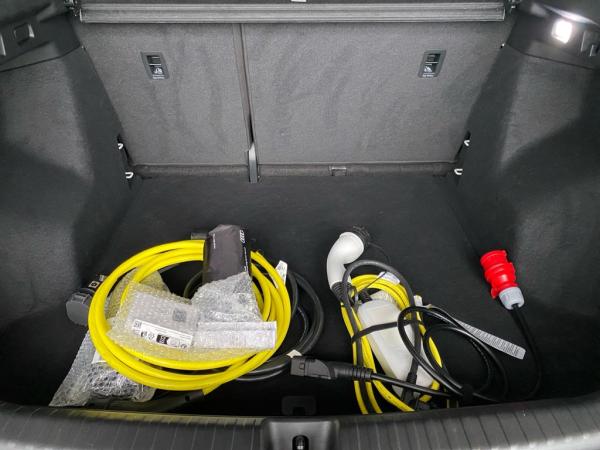 Audi Q4 e-tron Sportback 45 quattro edition S line HUD+AHK+HPC