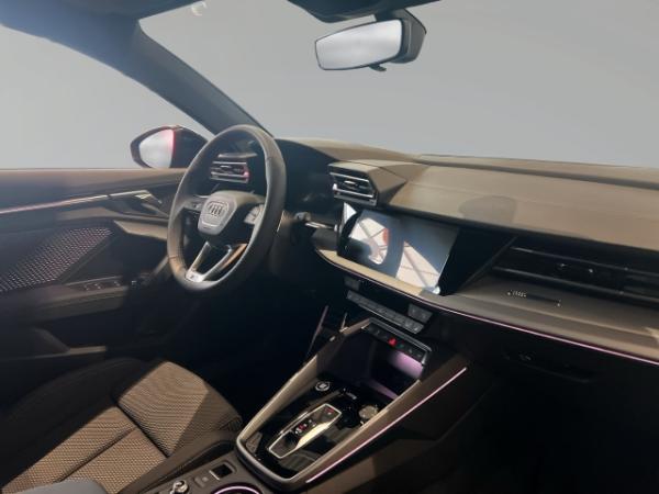 Audi A3 Sportback S line TFSI e 200 kW tronic MMI Matrix AHK 18''