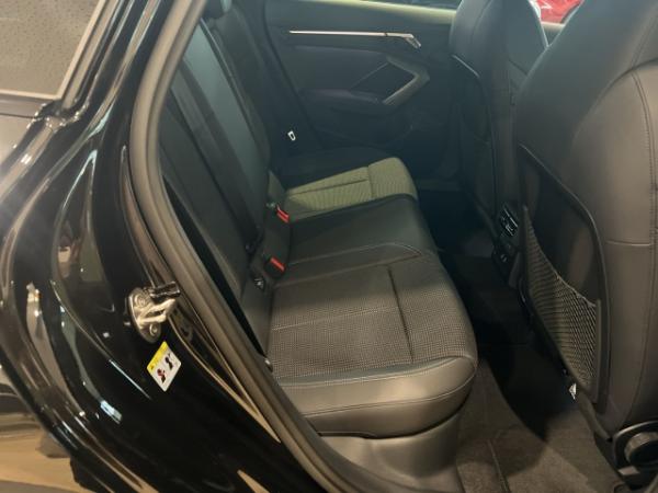 Audi A3 Sportback S line TFSI e 200 kW tronic MMI Matrix AHK 18''