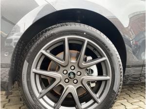Land Rover Range Rover Velar P400e Dynamic SE / 0,5% fähig!