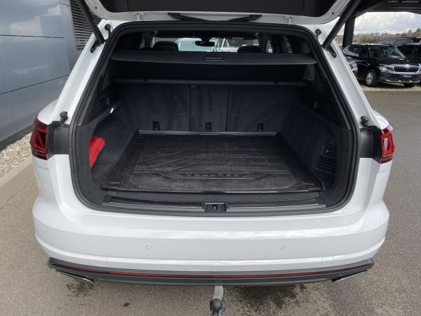Volkswagen Touareg 3.0 TSI eHybrid 0,5% Elegance 4M MATRIX AHK LUFT