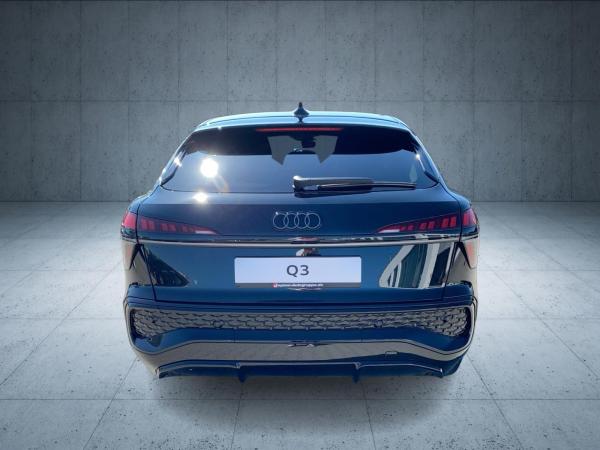 Audi Q3 Sportback TFSI S tr. S line LED 20 AHK