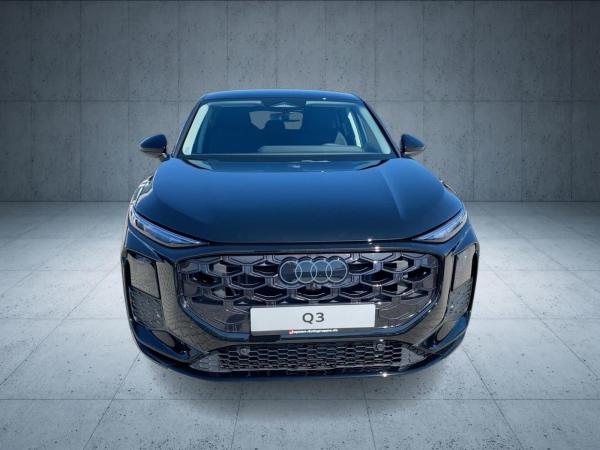 Audi Q3 Sportback TFSI S tr. S line LED 20 AHK