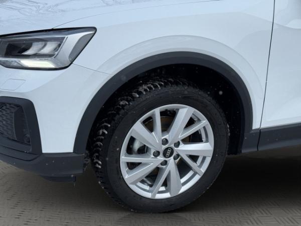 Audi Q2 35 TFSI S tronic+AHK+GRA+GJR