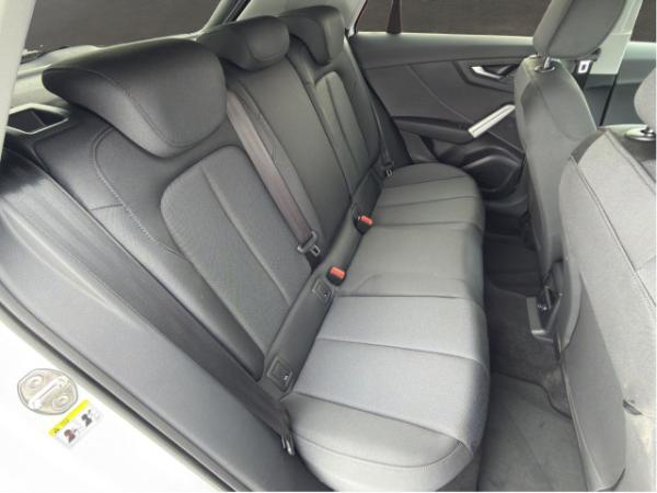 Audi Q2 35 TFSI S tronic+AHK+GRA+GJR