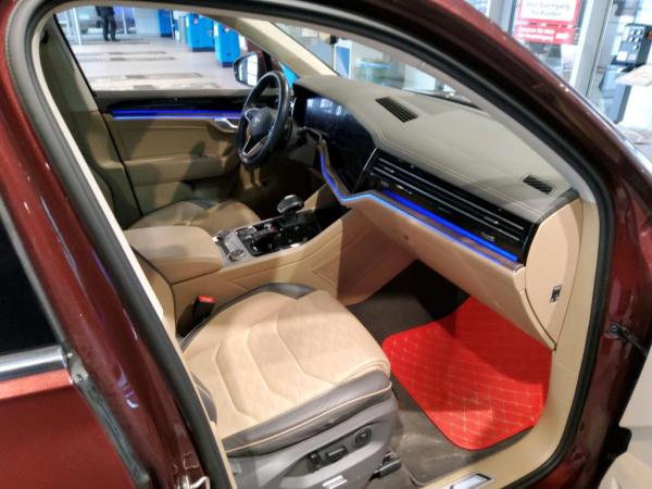 Volkswagen Touareg Atmosphere 4Motion 3.0 TSI Plug-In-Hybrid/MATRIX-LED/NAVI/LEDER/ASSISTENZ UVM.