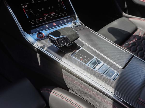 Audi RS6 Avant performance 630PS Keramik 305km/h AIR DynamikPlus B&O Laser