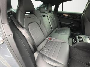 Porsche Panamera 4 E-Hybrid