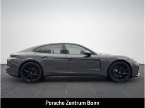 Porsche Panamera 4 E-Hybrid