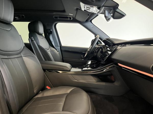 Land Rover Range Rover Sport D250 Dynamic SE