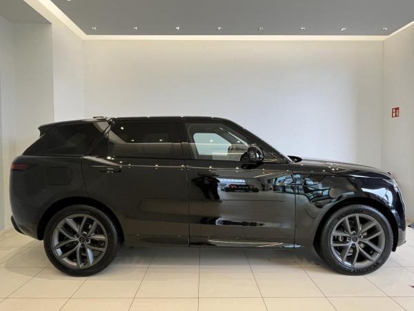 Land Rover Range Rover Sport D250 Dynamic SE