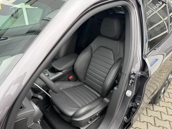 Alfa Romeo Stelvio 2.0 Turbo 16V Q4 AT Veloce Abholung Mannheim