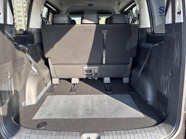 Hyundai STARIA 1.6 T-GDI Hybrid Prime Park Paket Automatik 9-Sitzer