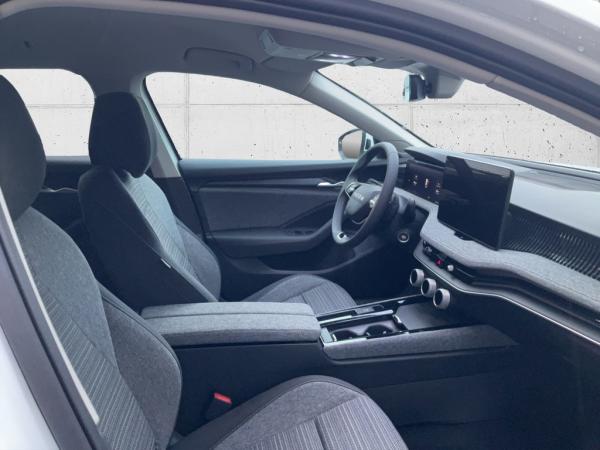 Skoda Superb Combi Selection 2.0 TDI 🗓️ MÄRZ-KNALLER für Gewerbekunden 🎉 Skoda Superb Combi Selection 2.0 TDI 🗓️ MÄRZ-KNALLER für Gewerbekunden 🎉