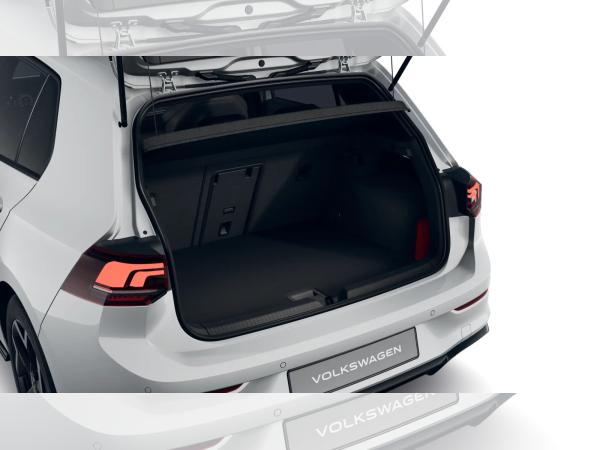 Volkswagen Golf VIII R-Line 1.5 TSI LED-PLUS KAMERA APP