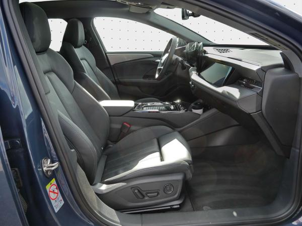 Audi A6 e-tron A6 Sportback e-tron perf. 0,25%*air*LED*AHK*Pano*360° Audi A6 e-tron A6 Sportback e-tron perf. 0,25%*air*LED*AHK*Pano*360°