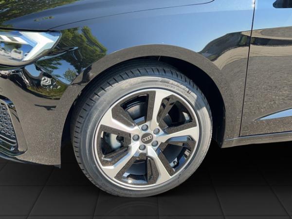 Audi A1 Sportback advanced 30 TFSI S tronic+LED+GRA+Rückfahrk.