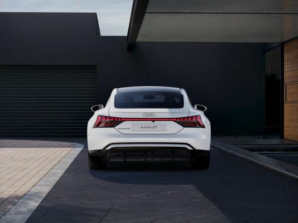 Audi e-tron GT *Sonderabnehmer*Frei Konfigurierbar*RS+RS-Perfo.
