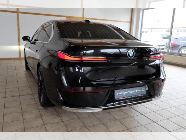 BMW 740 7 (G70)