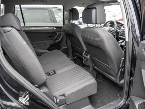 Volkswagen Tiguan Allspace 2.0 TDI Life 7-Sitze SOFORT VERFÜGBAR
