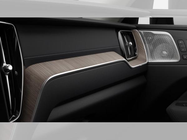 Volvo XC60 T8 Ultra Dark