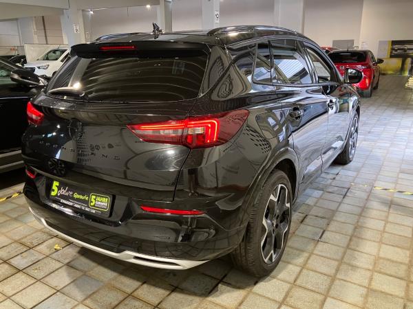 Opel Grandland 1.6T **Vollausstattung**, Sitzheizung