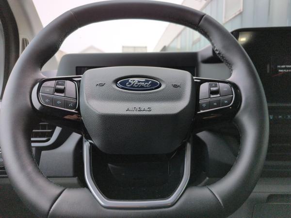 Ford Transit Custom 320L1 BEV Trend Vorlauf