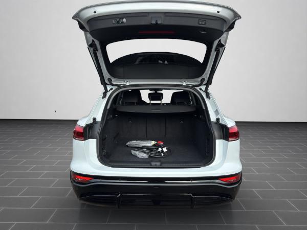 Audi Q6 e-tron SUV performance