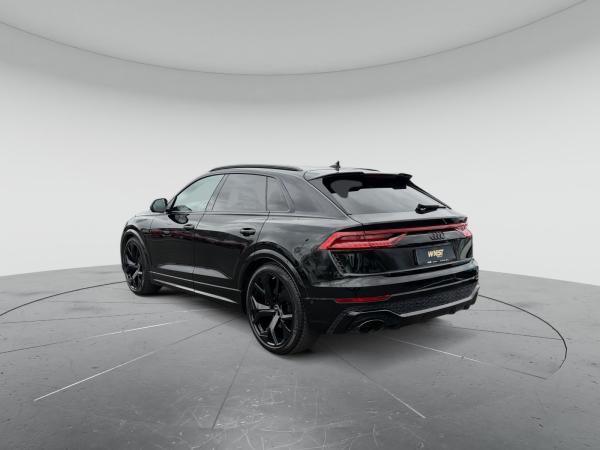 Audi RS Q8 SUV tiptr. Dynamikp. plus Keramik 305 HUD Matrix Pano Memory AHK SHZ ACC