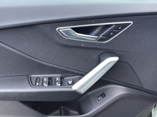 Audi Q2 advanced 30 TFSI Schaltgetriebe