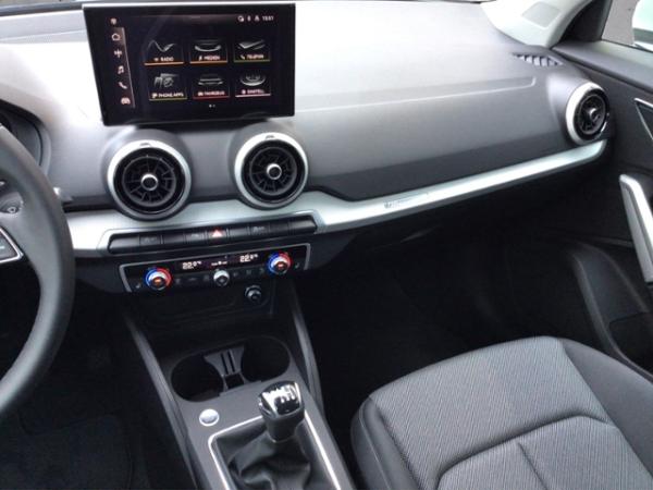 Audi Q2 advanced 30 TFSI Schaltgetriebe